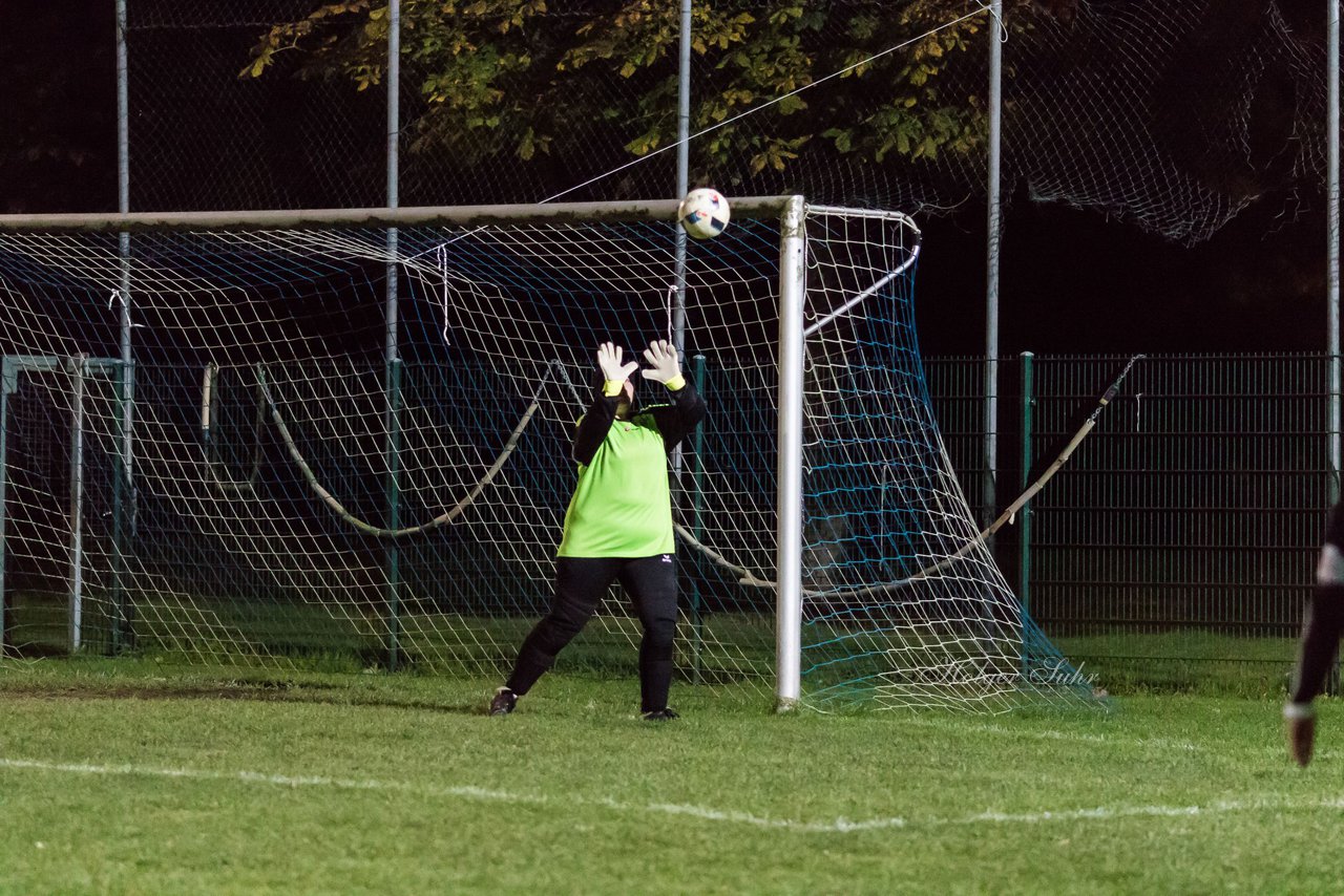 Bild 210 - Frauen SG Krempe/ETSV F. Glueckstadt - TSV Heiligenstedten : Ergebnis: 8:0